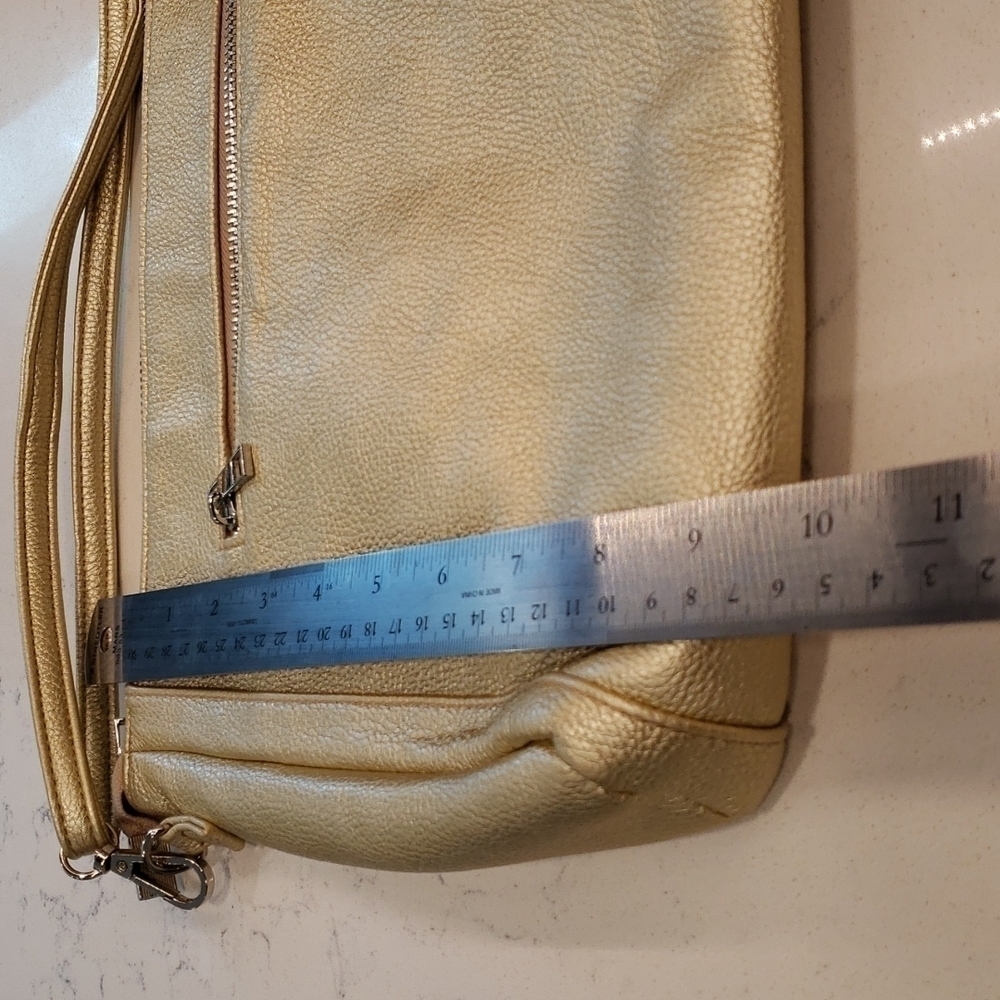 mms Gold Clutch Shoulder Bag - Picture 5 of 8